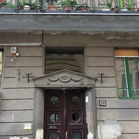 Cozy Nest Appartamento *